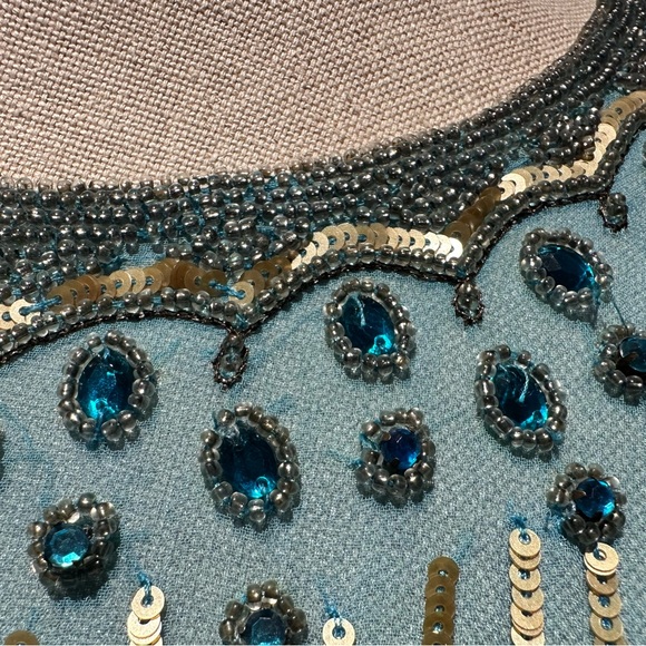 Vintage silk and beads top - Picture 3 of 9